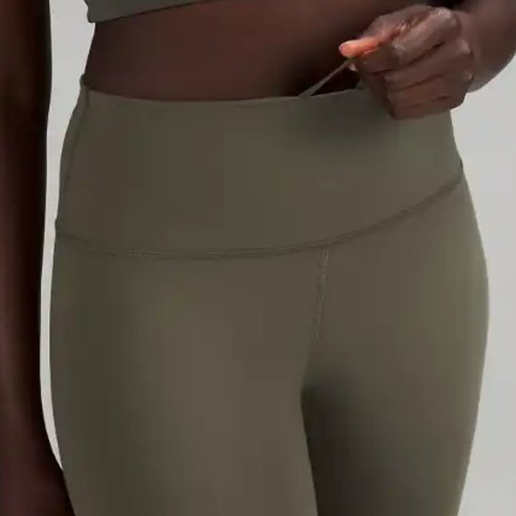 lululemon athletica | Wunder Train HR Tight 28" Legging - Picture 3 of 5